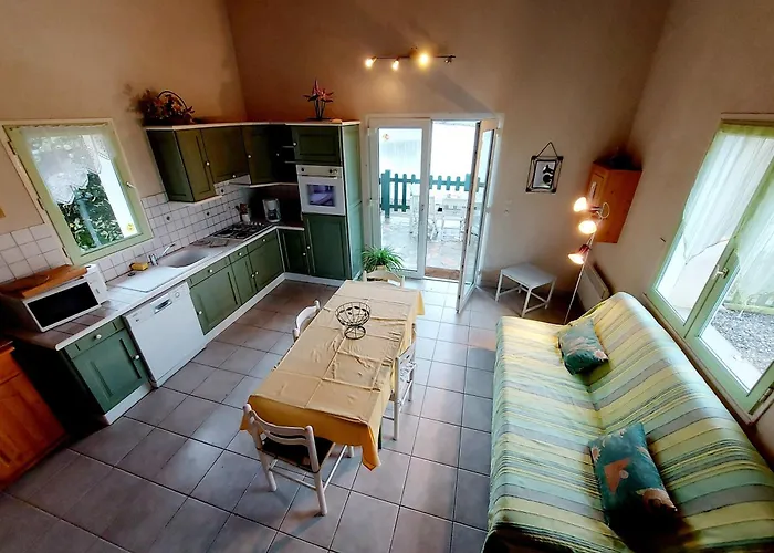 Tatil Evi Les Iris Saint-Ellier-du-Maine