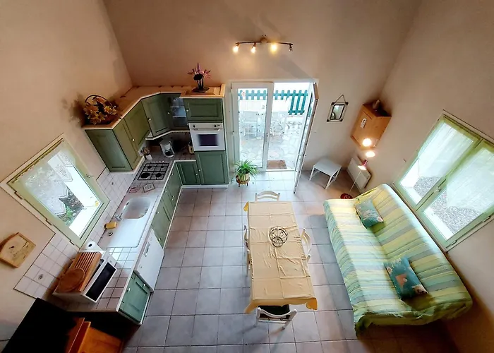 Les Iris Tatil Evi Saint-Ellier-du-Maine